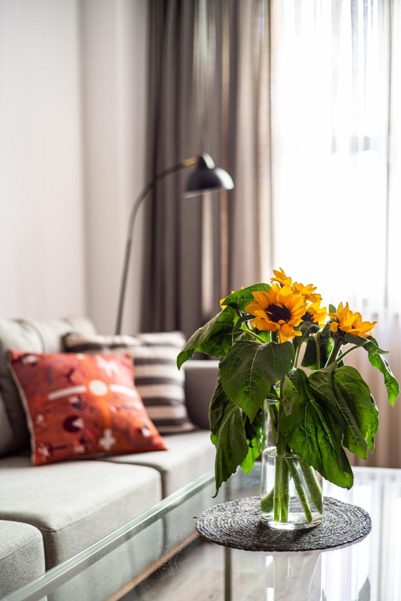 Thames Apartment By Downtown Inn, City Center Yerevan Exterior foto